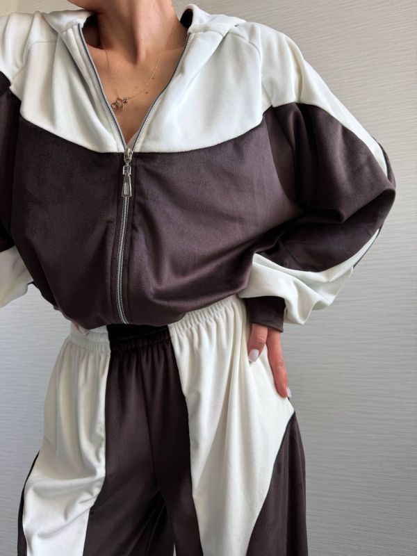 Велюровий спортивний костюм, коричневий з білим, 46-48(M-L) (арт.820EB)